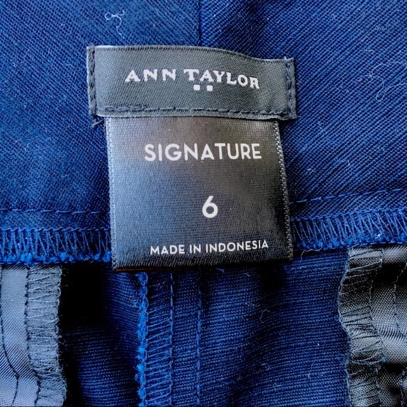 Ann Taylor navy capri pant size 6 signature fit - Picture 4 of 8